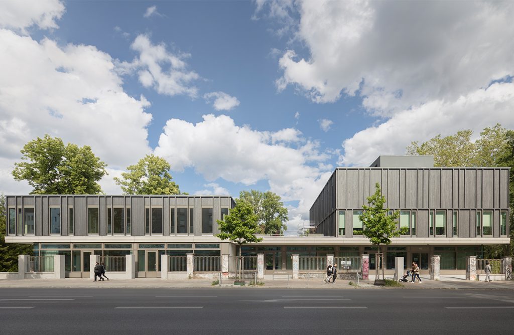 Architectural Guided Tour Neukoelln