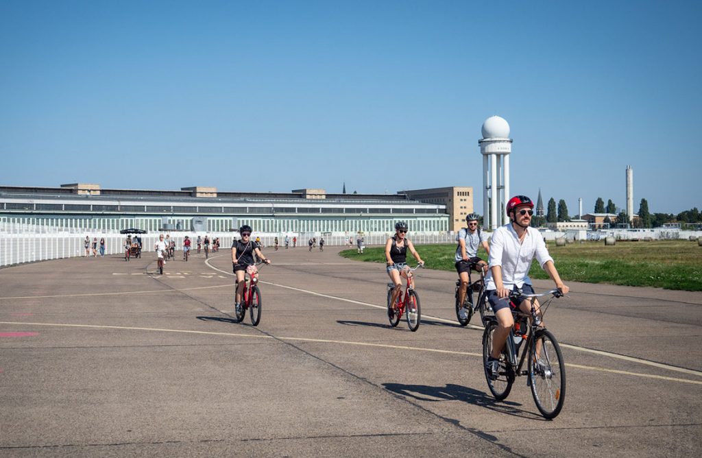 bike tour green city