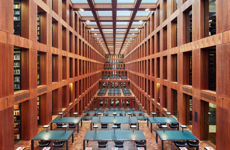 Architekturführung JacobundWilhelmGrimmZentrum TICKET B