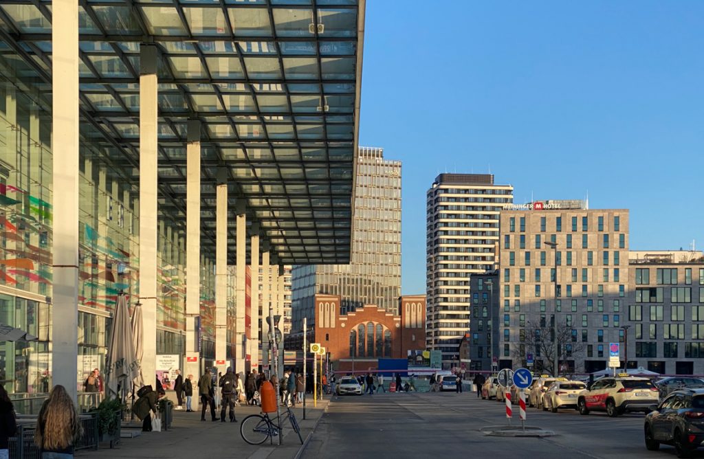 East Side Gallery Mall